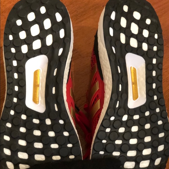 NEW Adidas UltraBoost Game of Thrones - Picture 3 of 4